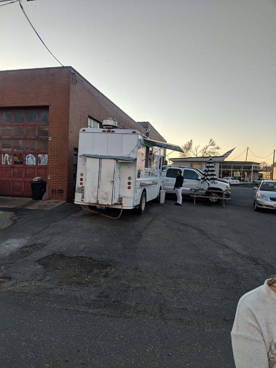 Alex's Tacos - Photo 3