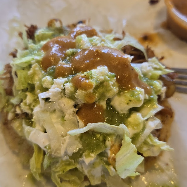 Carnitas Sope