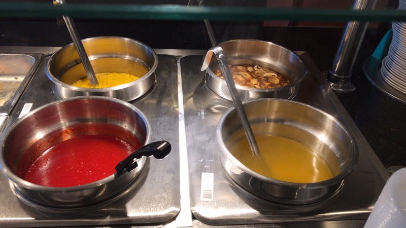 Yummy Buffet - Photo 4