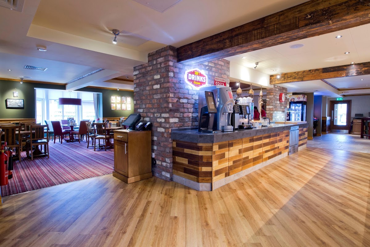 The Windmill Brewers Fayre - Photo 6
