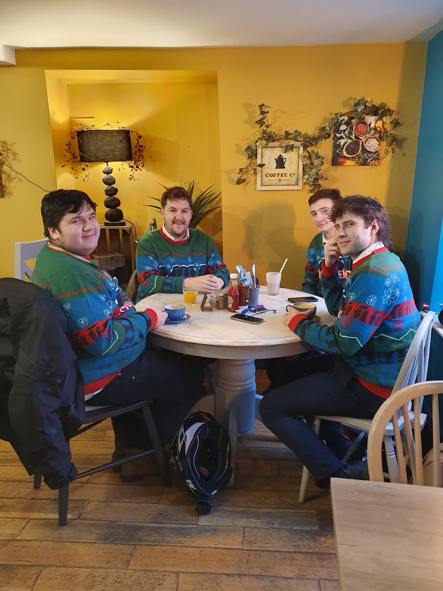 cuckoo café - Photo 7
