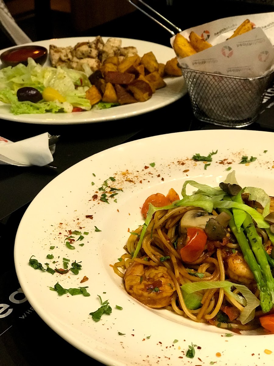 Health Studio Restaurant & Cafe - Photo 3