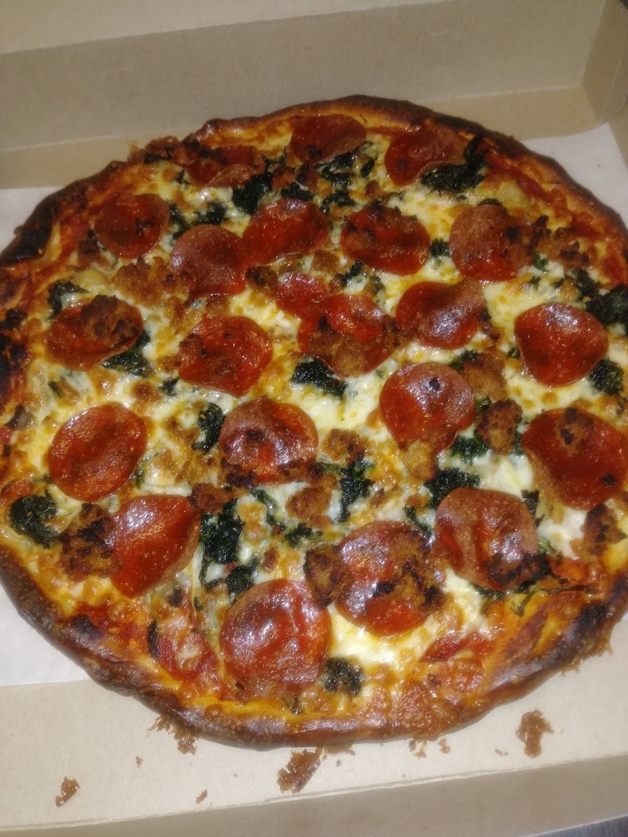 De Petrillo's Pizza & Bakery - Photo 3
