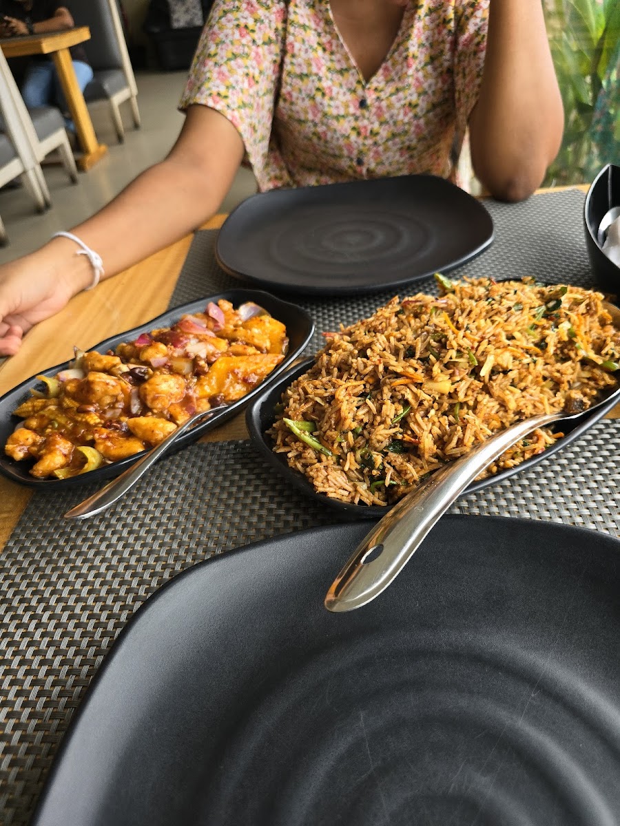 Spice Trail Restaurant - Photo 8