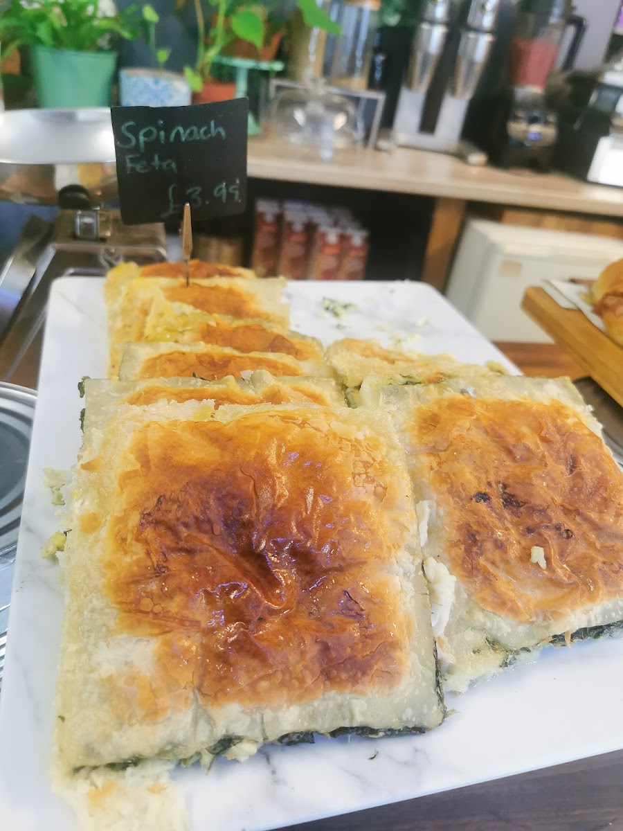 Elm Grove Cafe - Photo 4