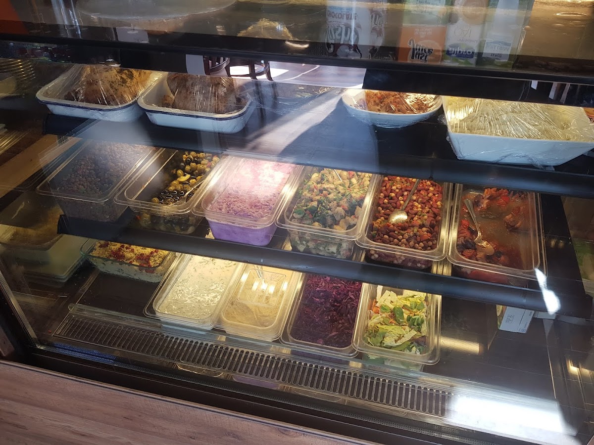 Elm Grove Cafe - Photo 8