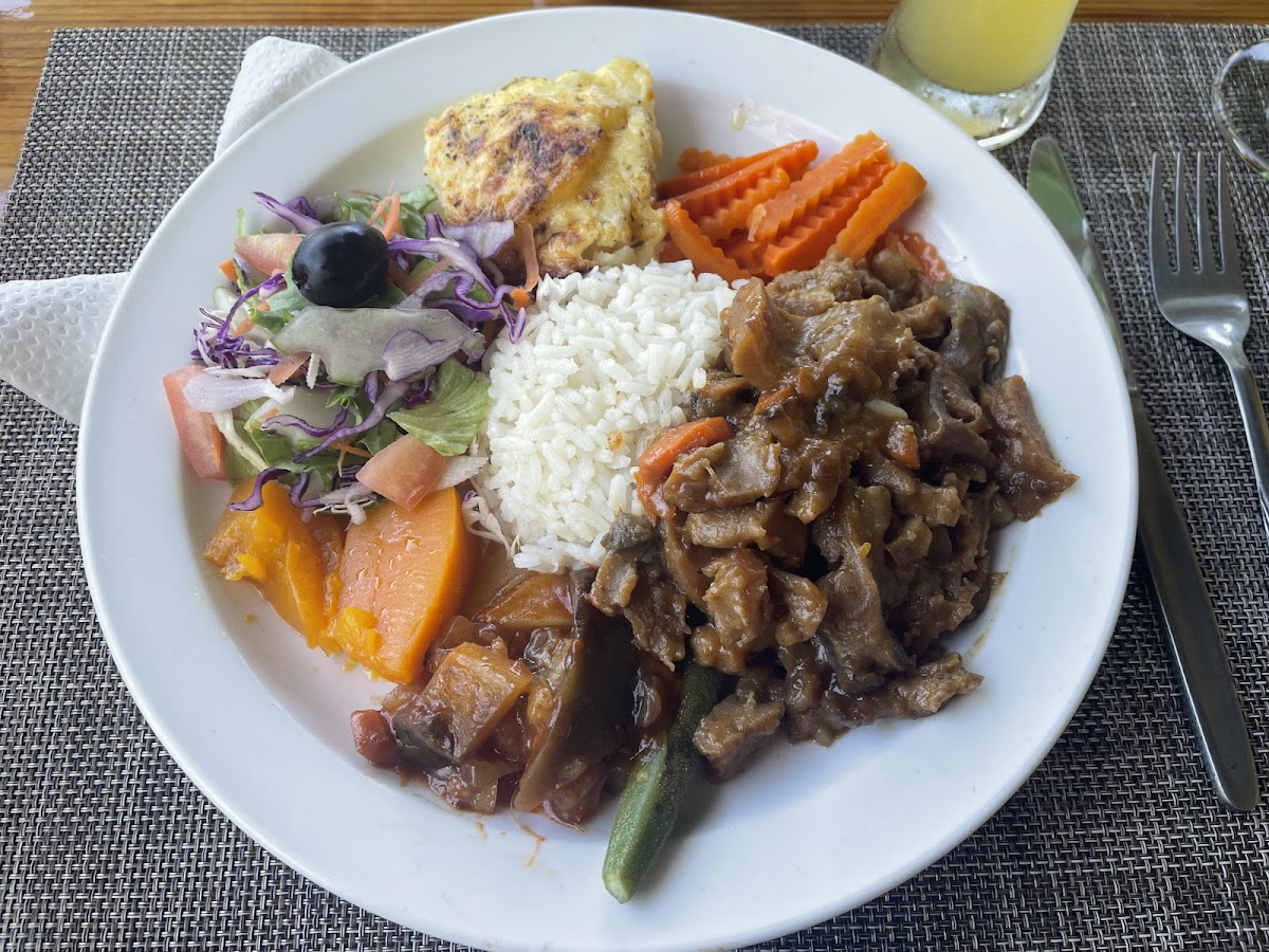 Dawn's Creole Restaurant, Lower Bay Beach - Photo 7