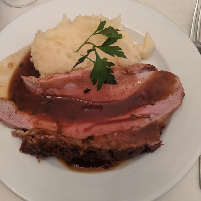 Roast Veal with Mashed Potatoes