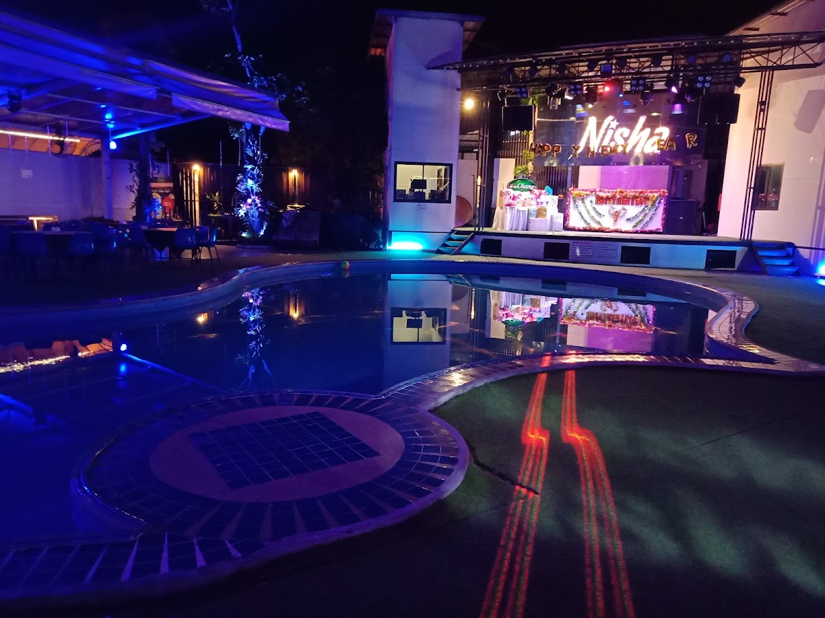 Nisha Pub and Restaurant - Photo 3