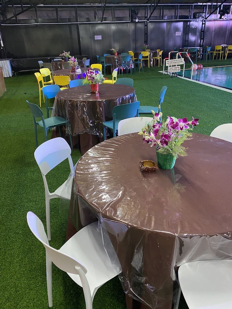 Nisha Pub and Restaurant - Photo 6
