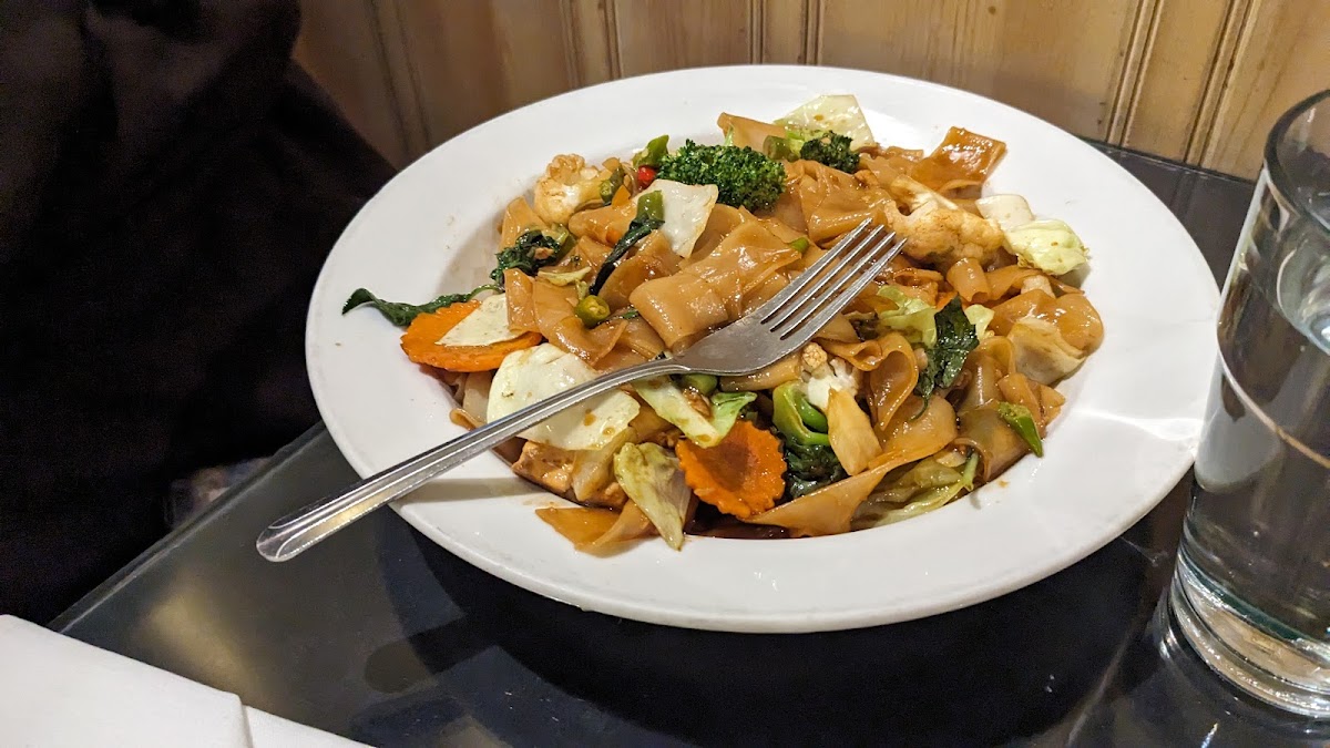 Thai Orchid Cafe Washburn Way - Photo 1