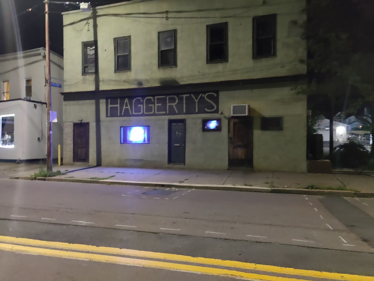 Haggerty's Pub & Eatery - Photo 2