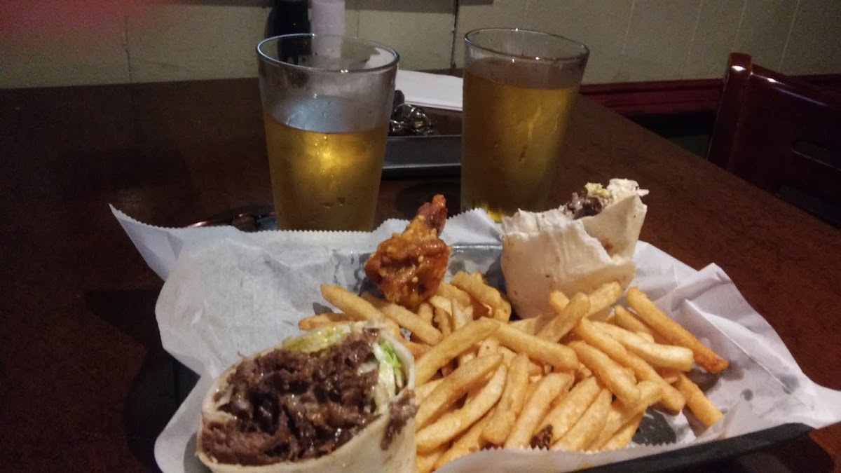 Haggerty's Pub & Eatery - Photo 3