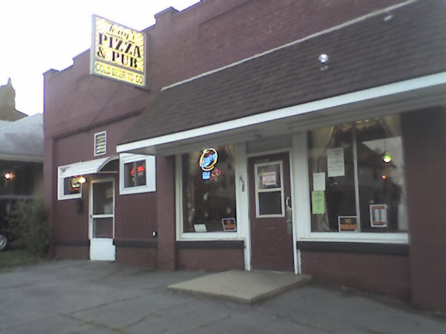 Tony's Pizza & Pub