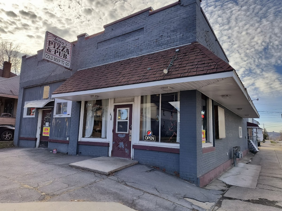Tony's Pizza & Pub - Photo 2