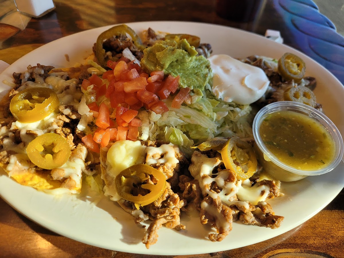 Los Bravos Conyers - Photo 1