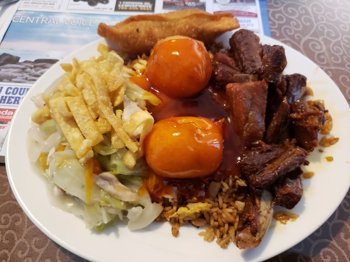 Li's Restaurant - Photo 9