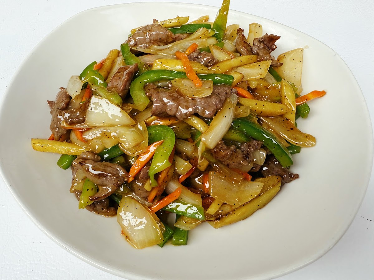 Li's Restaurant - Photo 8