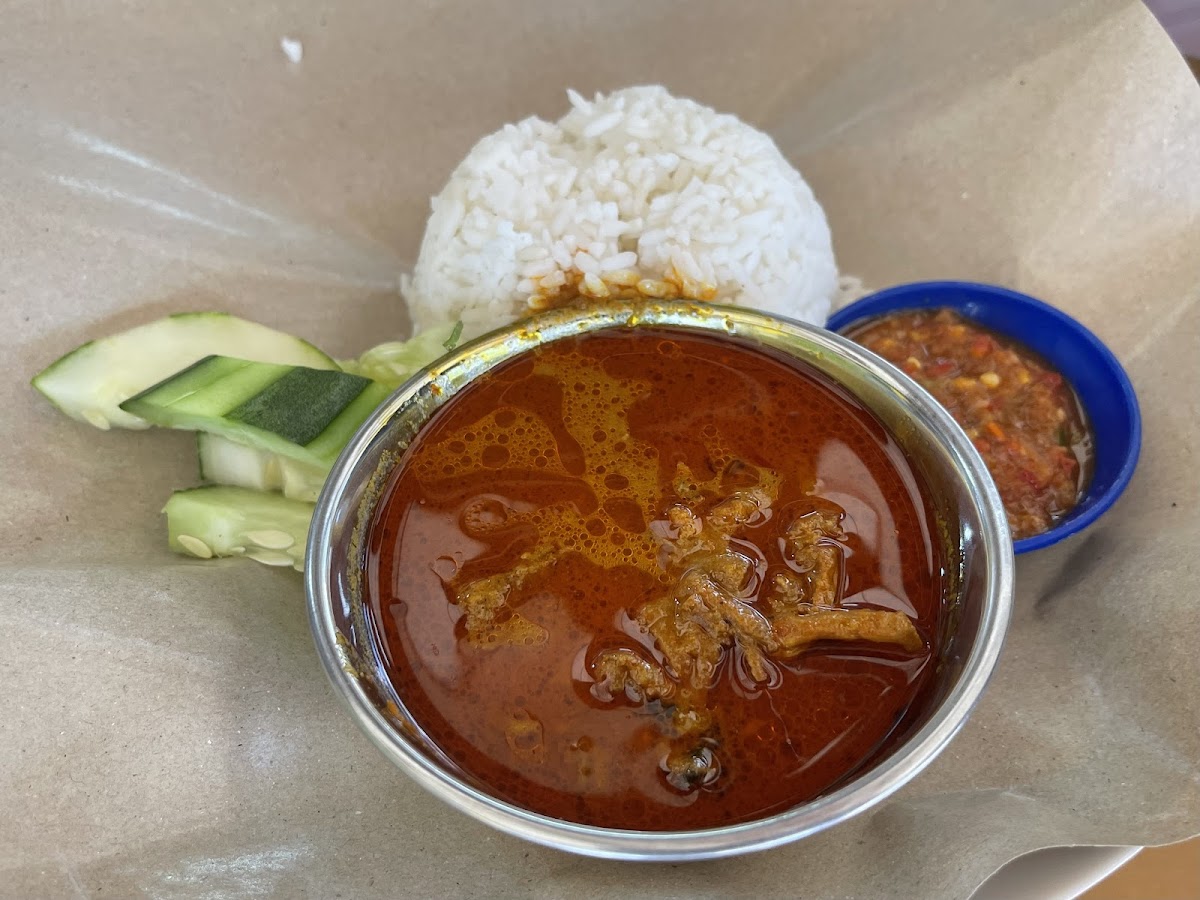 Mek Nab Restaurant & Catering - Photo 2