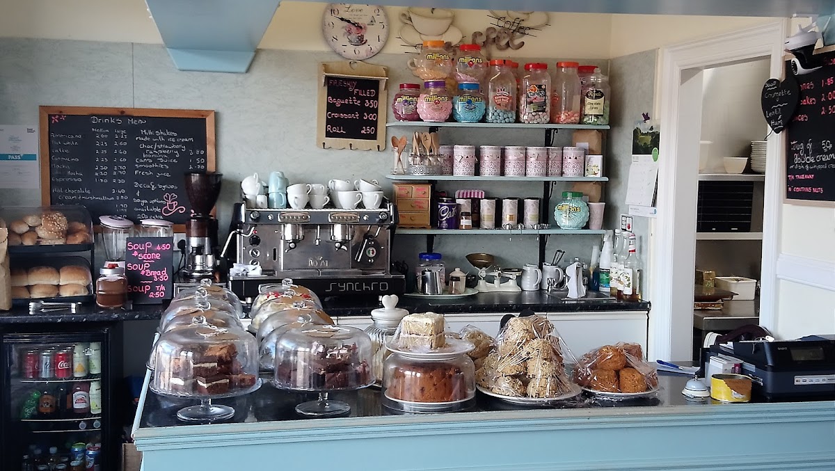 Molly's Delicatessen