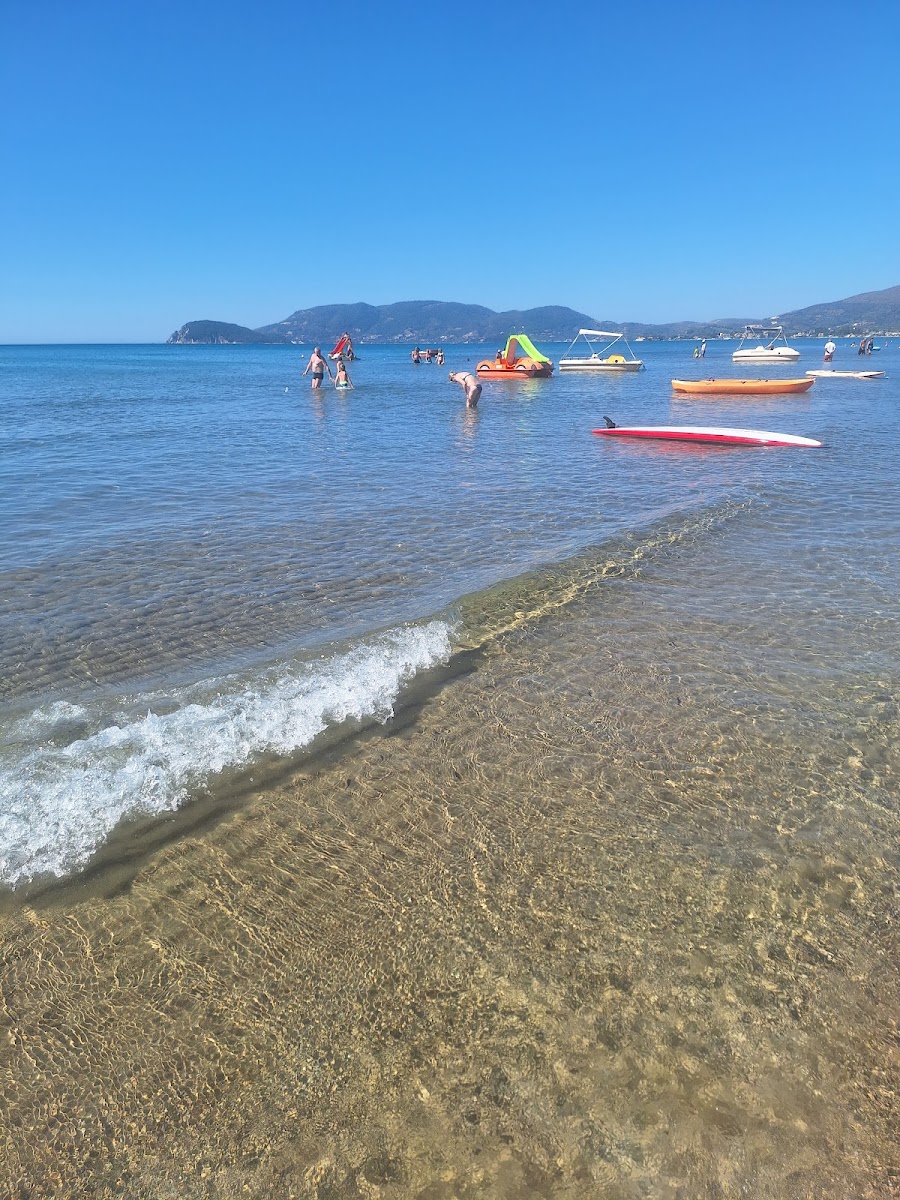 Kalamaki Taverna - Photo 6