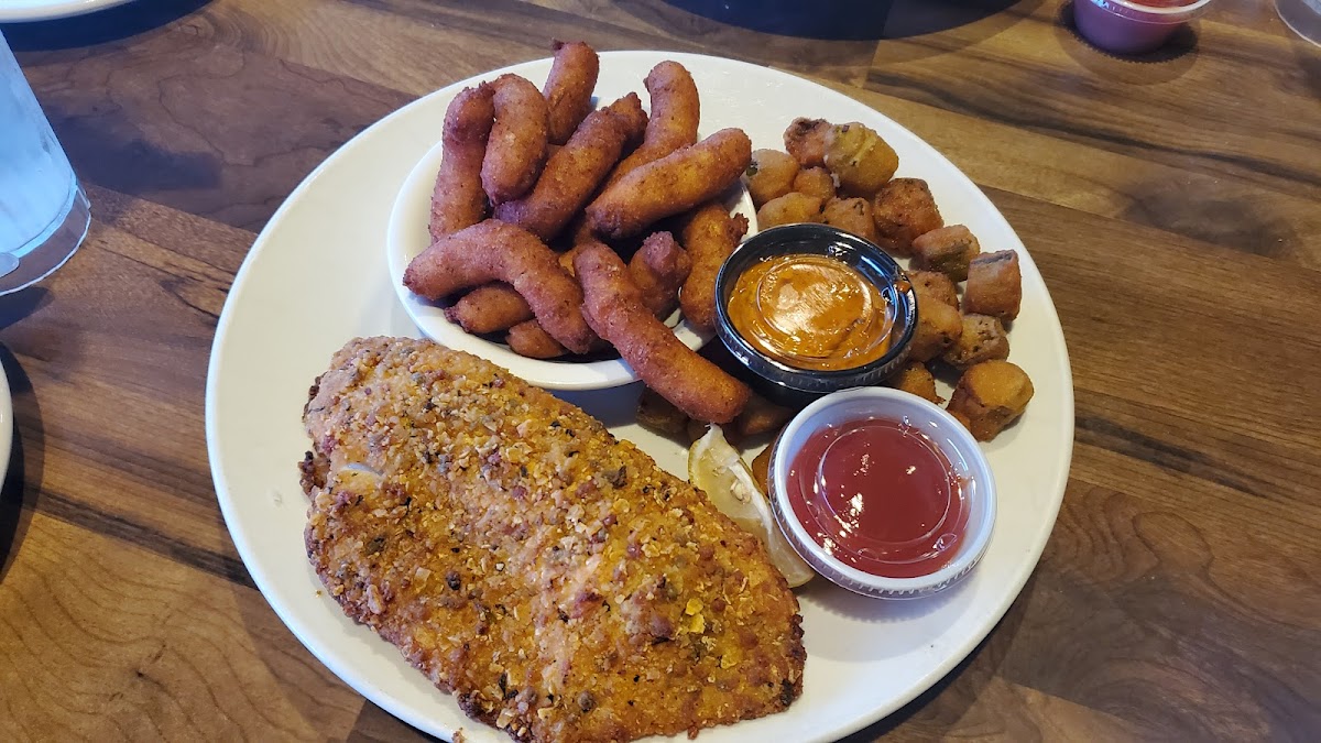 Waypoint Cafe & Marina - Photo 1