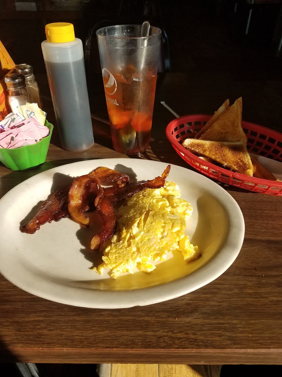 Wright's Restaurant - Photo 4