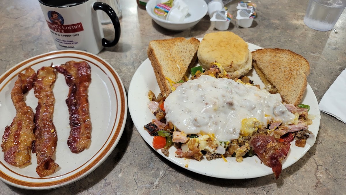 GlennO's Corner Cafe - Photo 3