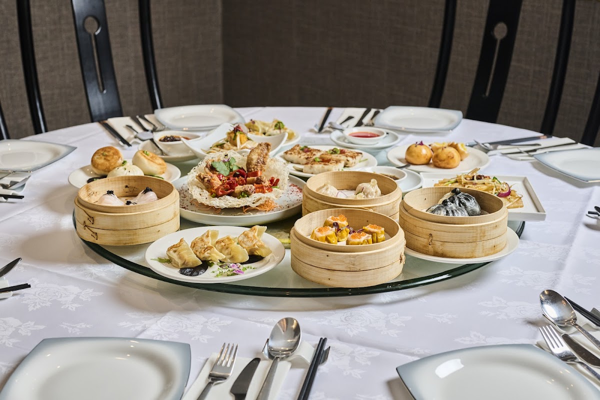 Peony Star Chinese Restaurant - Photo 1