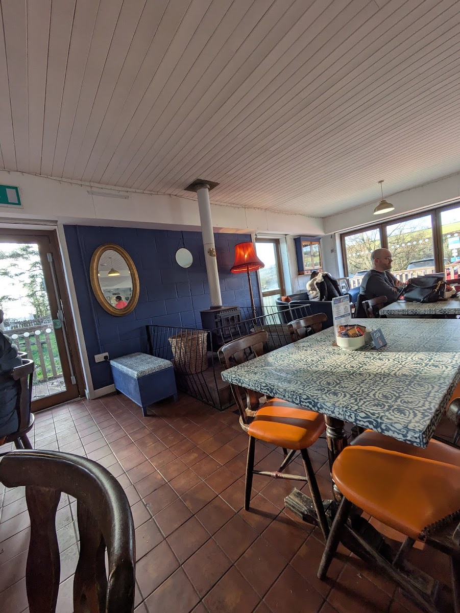 Lower Lliw Reservoir Cafe & Fishery