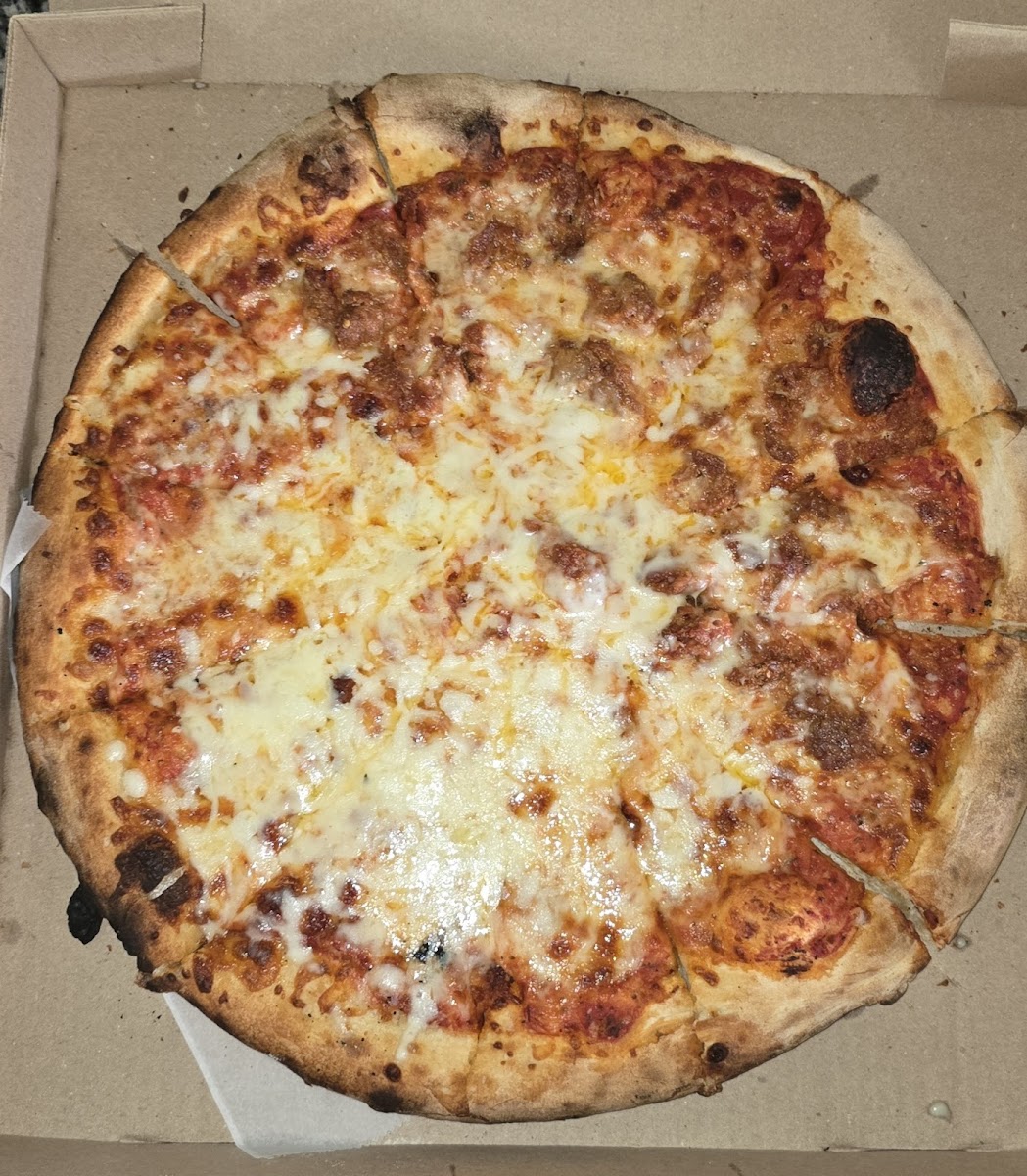Bellisario Pizza Shop - Photo 1