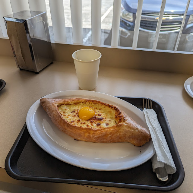 Adjaruli Khachapuri Cheeseboat