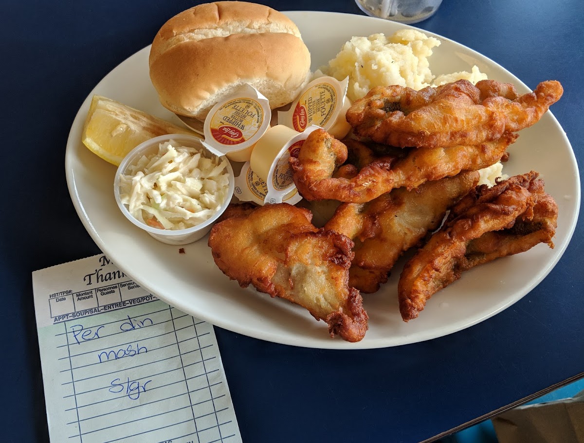 Dover Dairy Bar - Photo 8