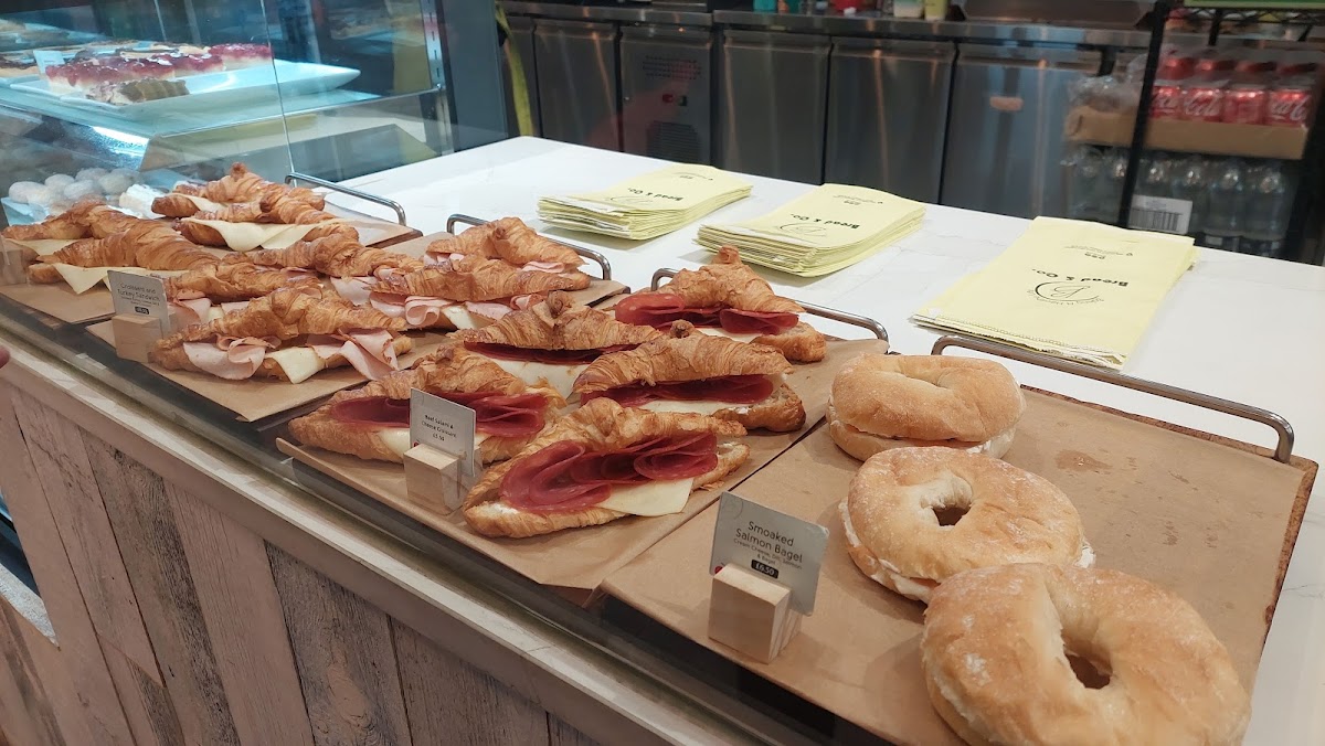 BREAD & Co - Photo 4