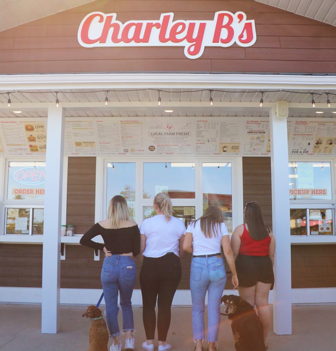 Charley B's Classic Grill & Ice Cream Parlour - Photo 6