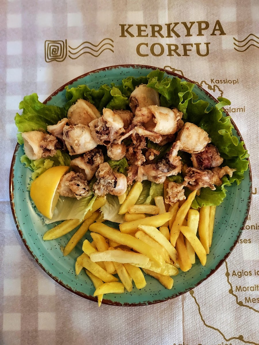 Taverna Averto Cafe - Photo 1