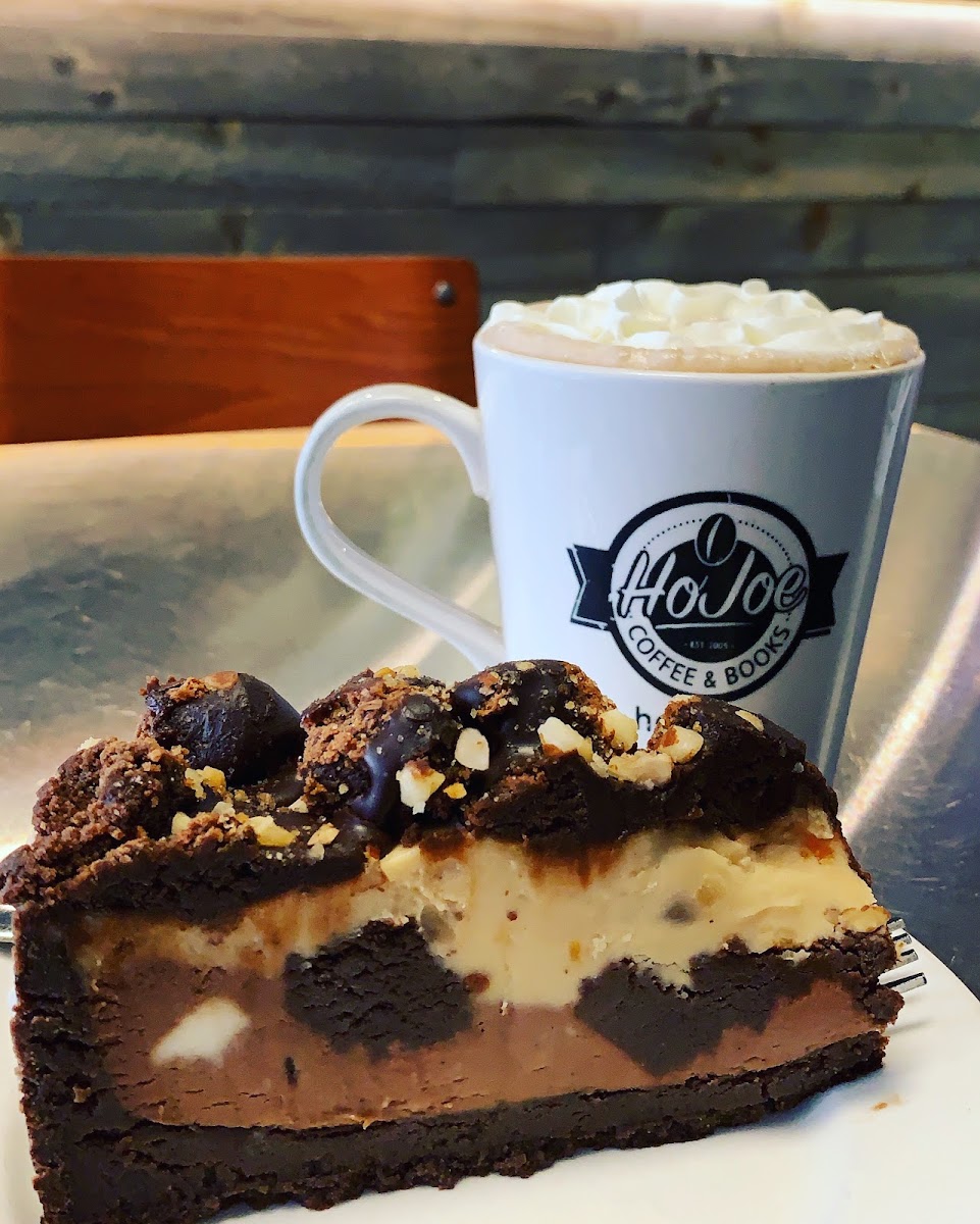 HoJoe Coffee & Eatery - Photo 5