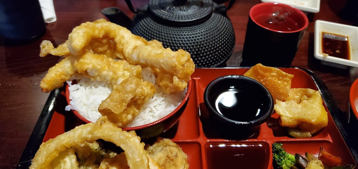 Nori Japanese Sushi & Grill - Photo 3