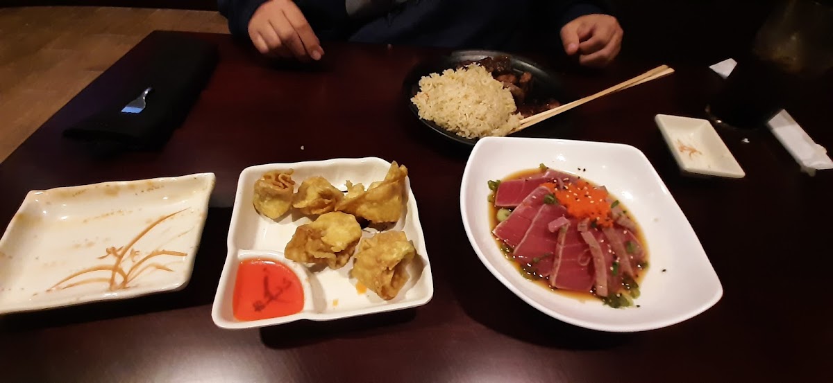 Nori Japanese Sushi & Grill - Photo 4