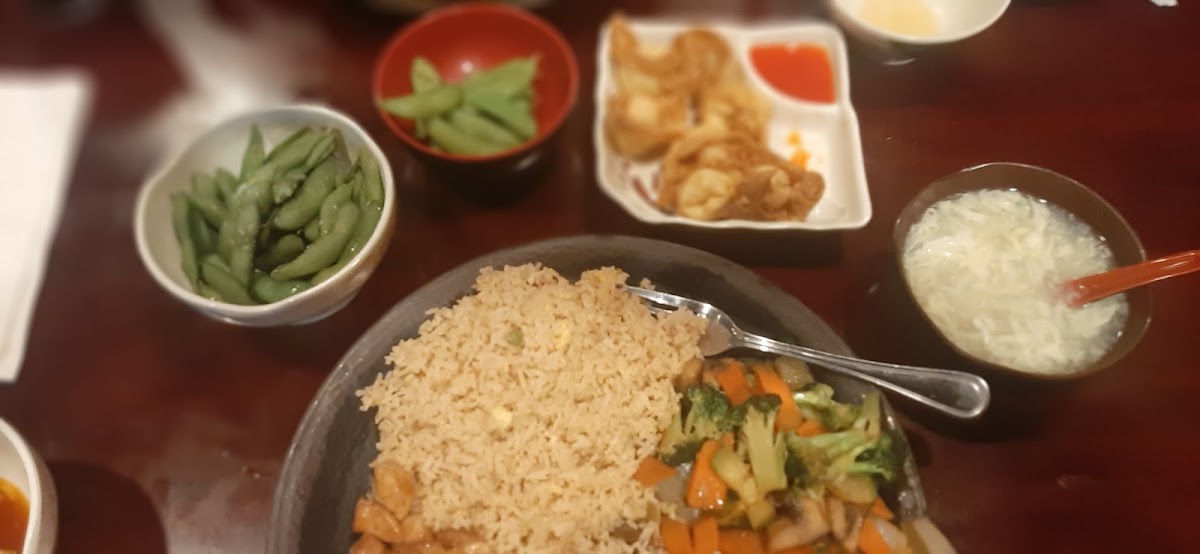 Nori Japanese Sushi & Grill - Photo 6