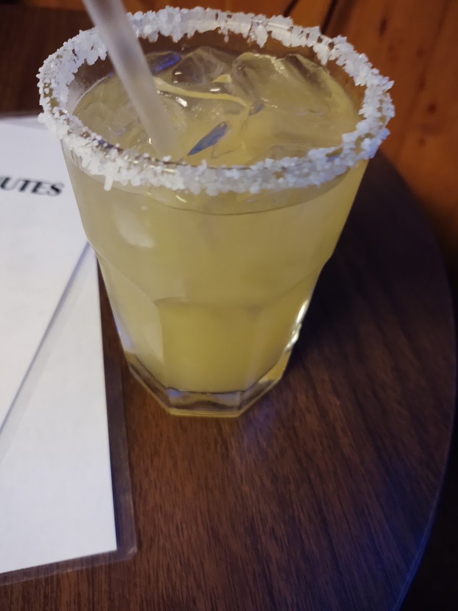 Timber's Bar & Grill Redmond - Photo 4