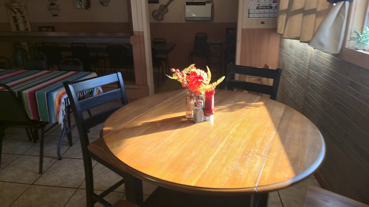 Contreras Mexican Restaurant - Photo 4