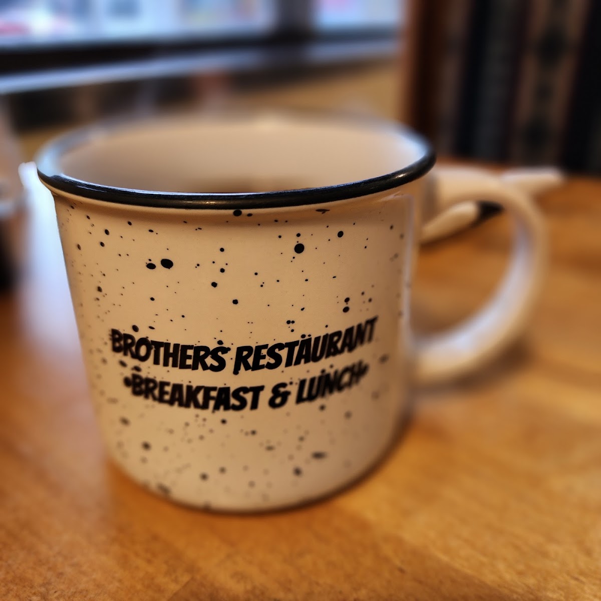 Brothers Restaurant - Photo 3