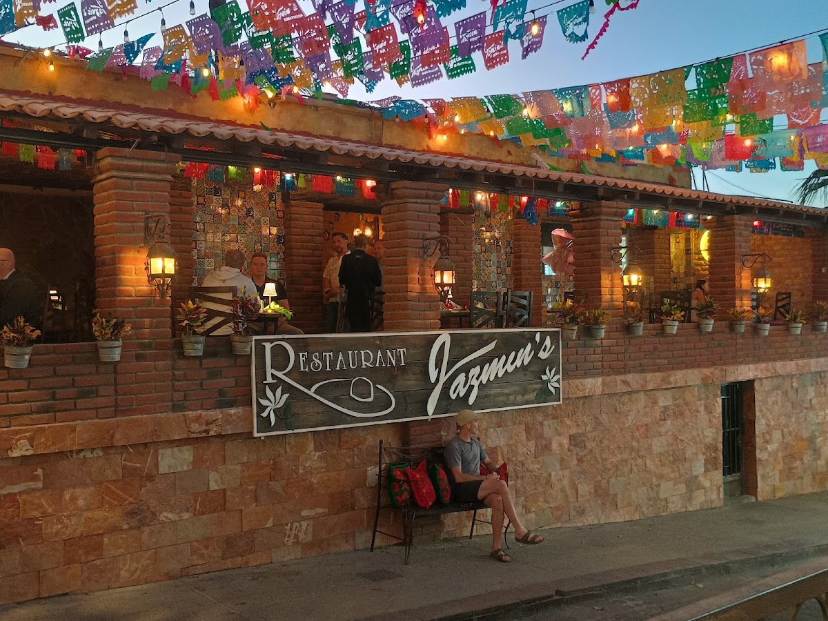 Jazmin's Restaurant - Photo 3