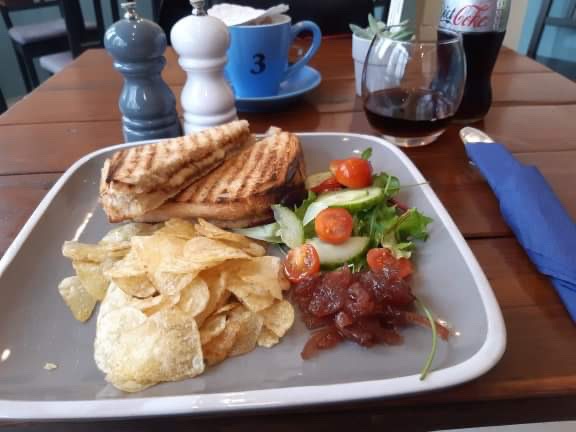 DillyDally Tearoom - Brixham - Photo 4