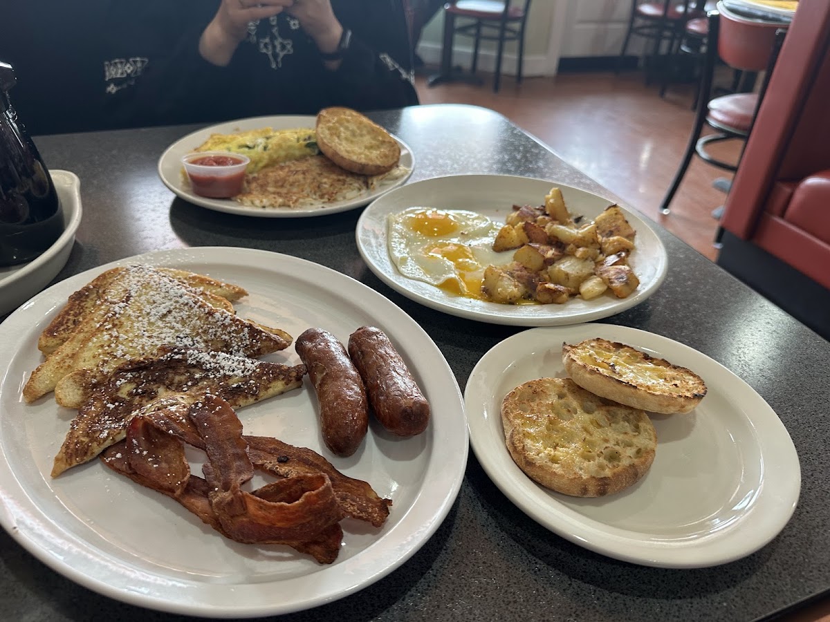 th Street Café - Photo 5