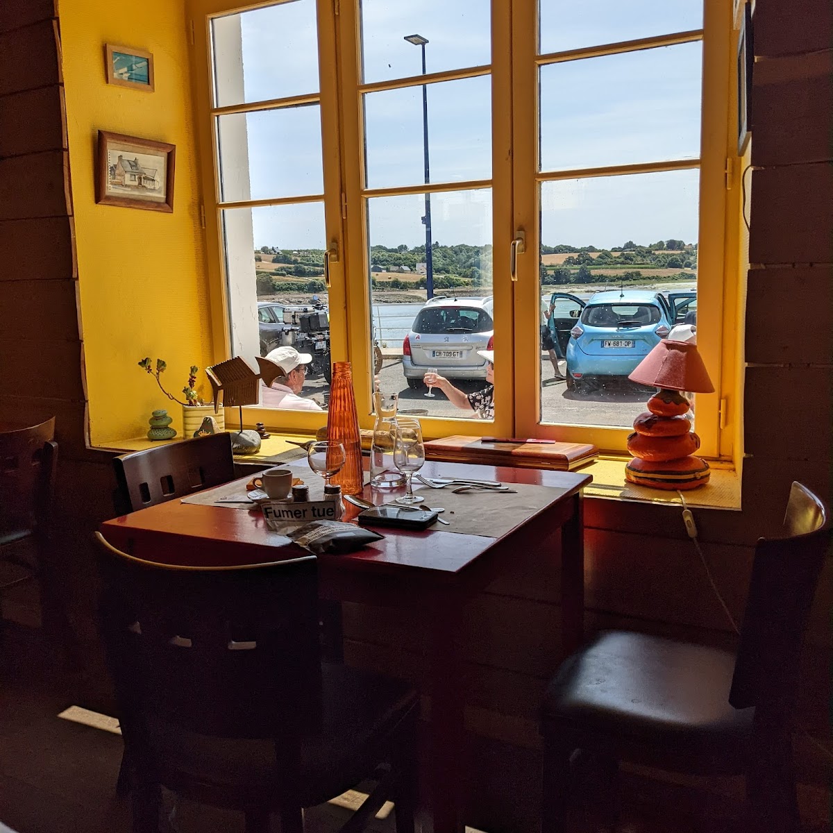 Le Café Pesked