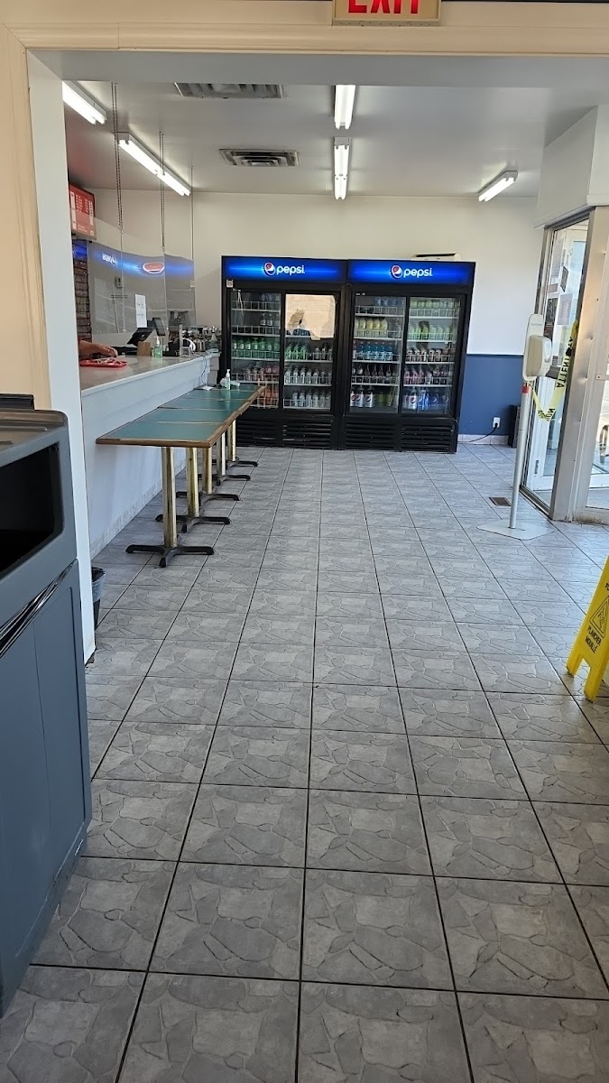 Dixie Lee Take-Out - Photo 3