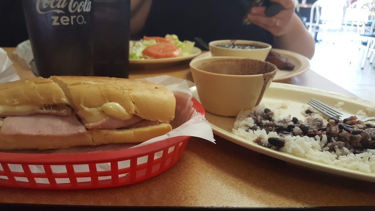El Prado Cuban Cafe - Photo 4