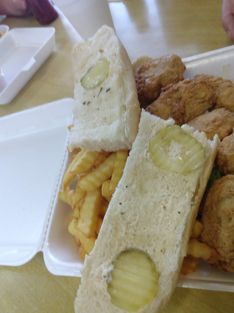 Golden Pier Seafood - Photo 2